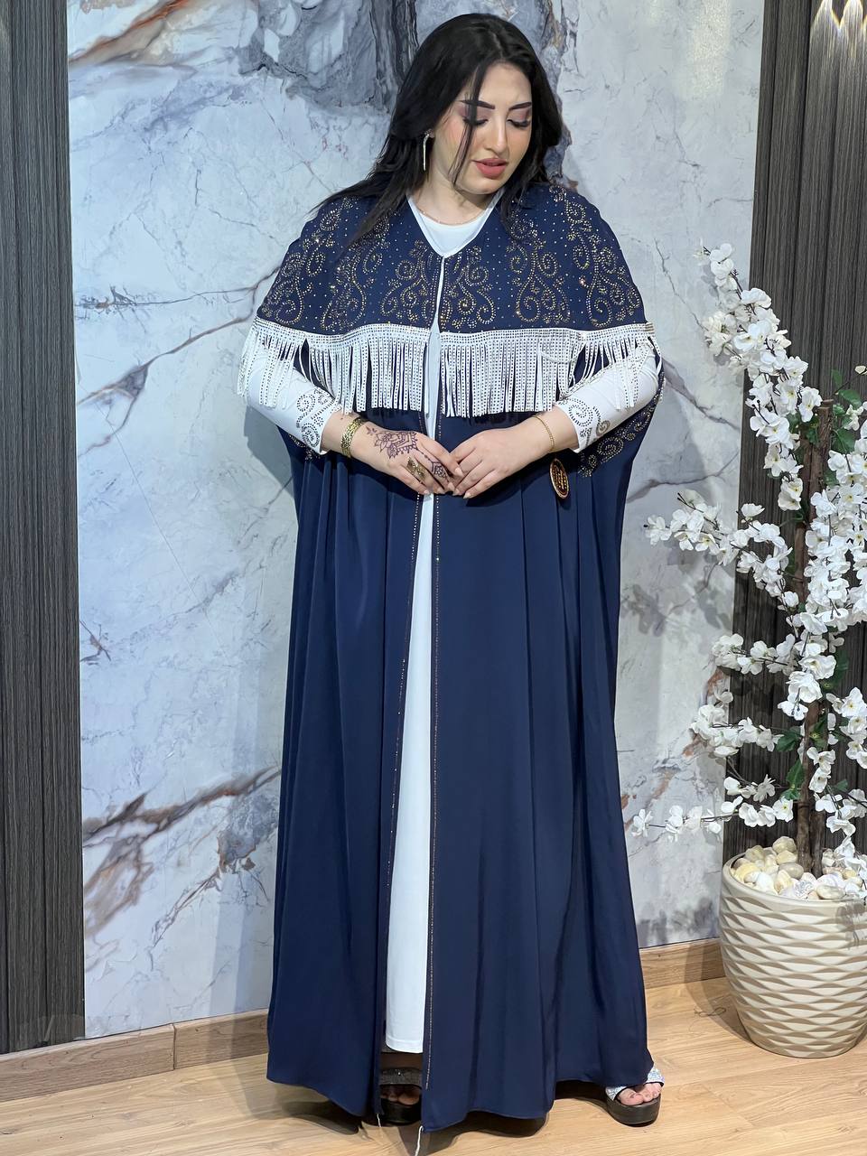 Élégance orientale en tenue raffinée