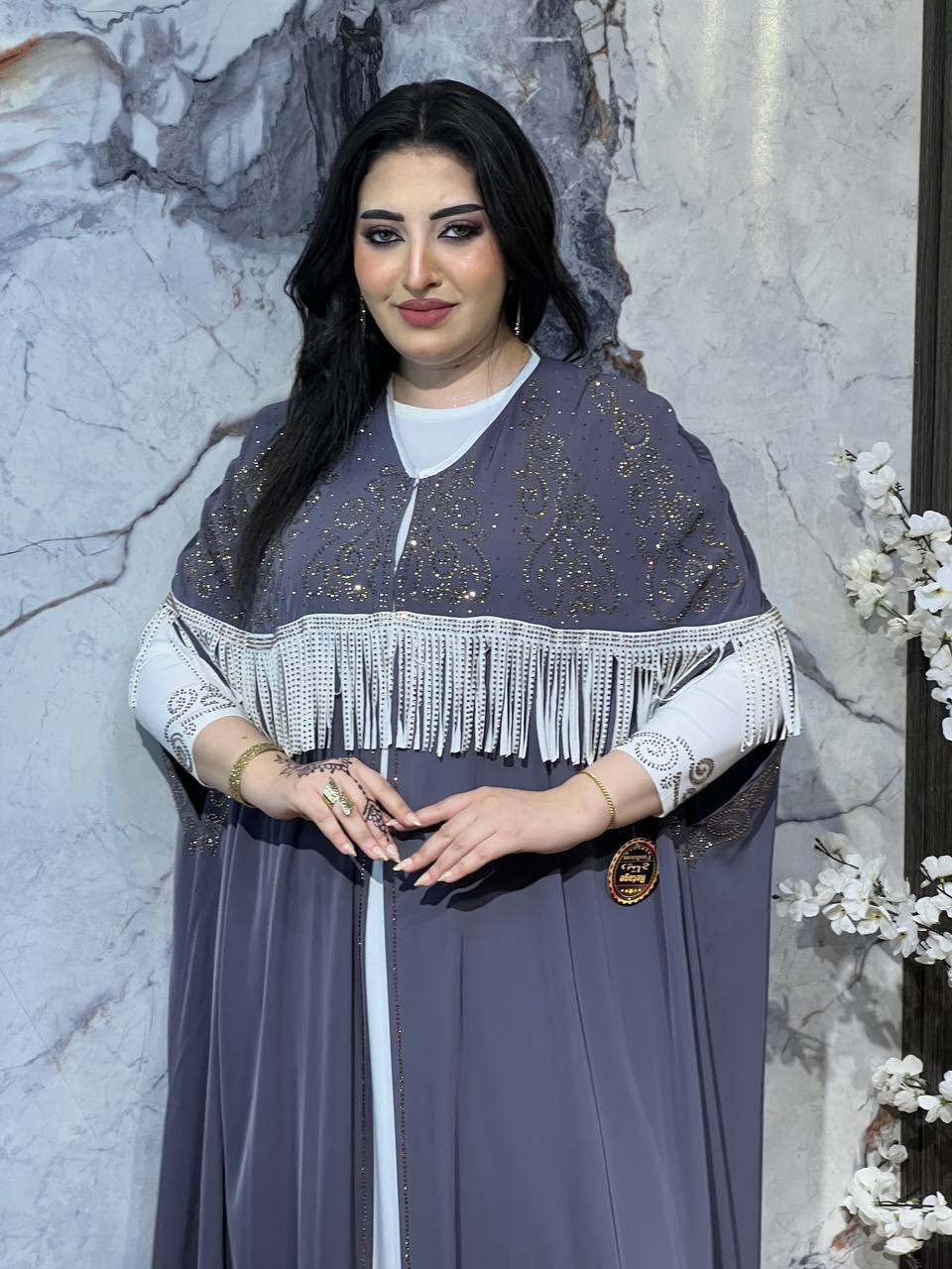 Élégance orientale en tenue raffinée